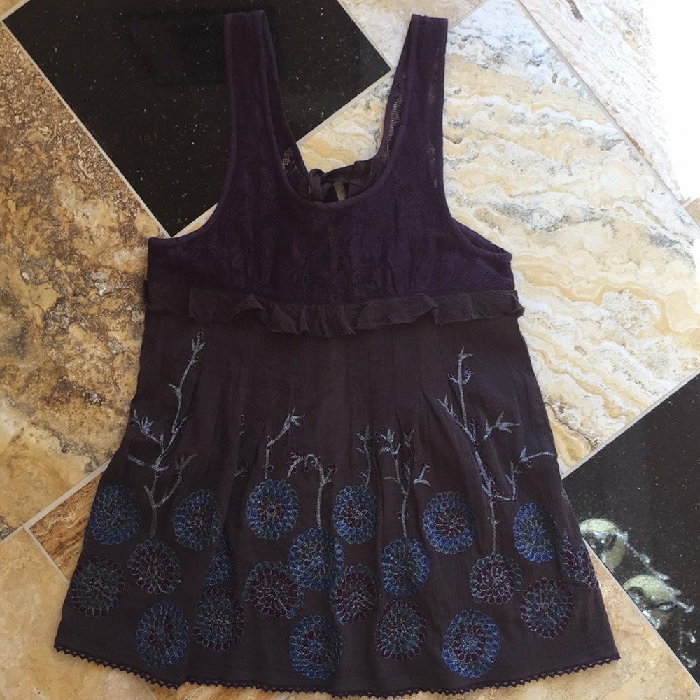 Free People camisole slit back/embroidered gauze feminine floral